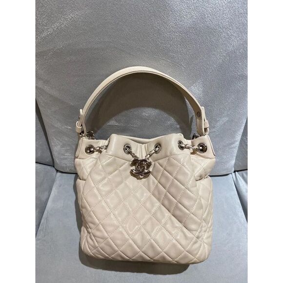 Chanel Handbags - Chanel Women Pre-Loved Bag Very Good Condition